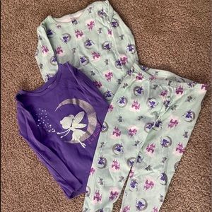 Carter’s PJ set